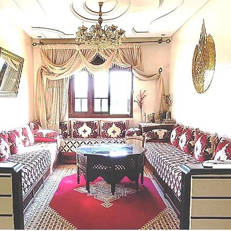 Appartement Meuble A Louer 梅克内斯 外观 照片