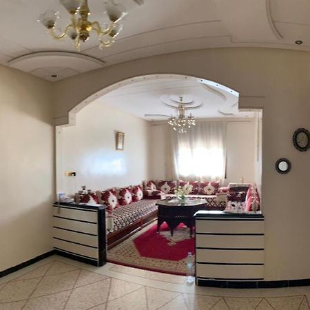 Appartement Meuble A Louer 梅克内斯 外观 照片