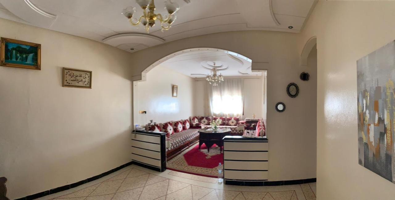 Appartement Meuble A Louer 梅克内斯 外观 照片