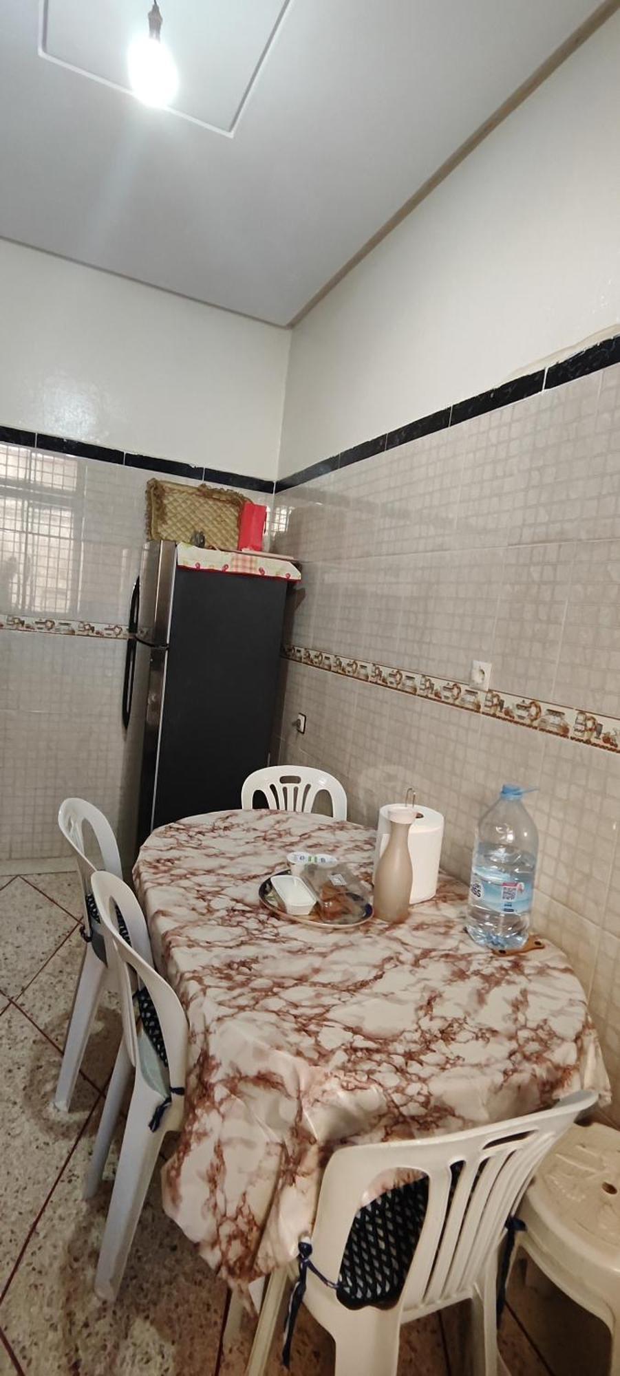 Appartement Meuble A Louer 梅克内斯 外观 照片